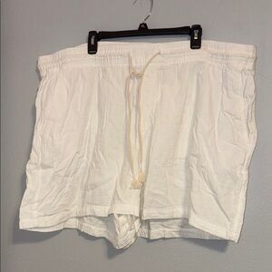 Old Navy White Casual Shorts